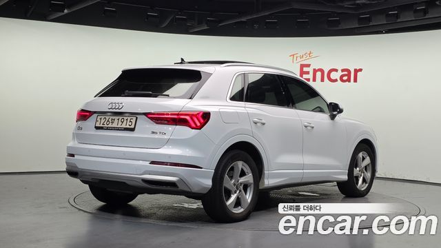 Audi Q3 2020 — photo 2