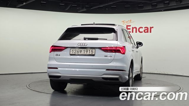 Audi Q3 2020 — photo 4