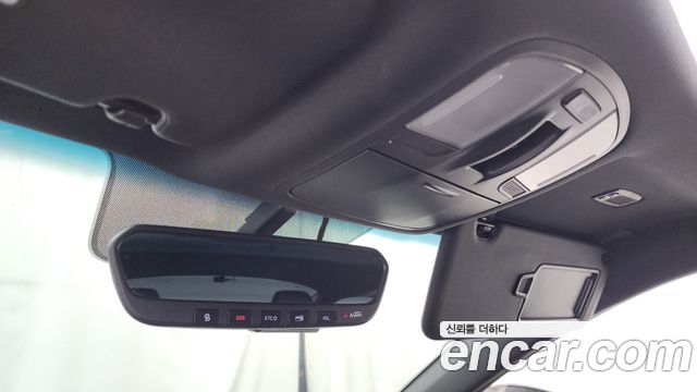 Hyundai Veloster 2019 — photo 17