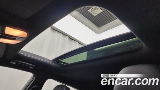 Hyundai Veloster 2019 — photo 18