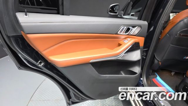 BMW X7 2022 — photo 15