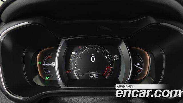Renault Korea QM6 2023 — photo 11