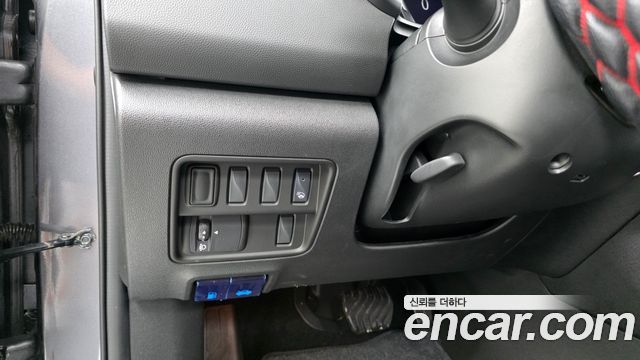 Renault Korea QM6 2023 — photo 22