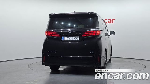 Toyota Alphard 2025 — photo 4