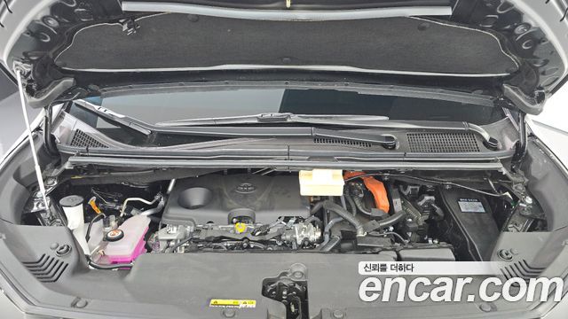 Toyota Alphard 2025 — photo 6