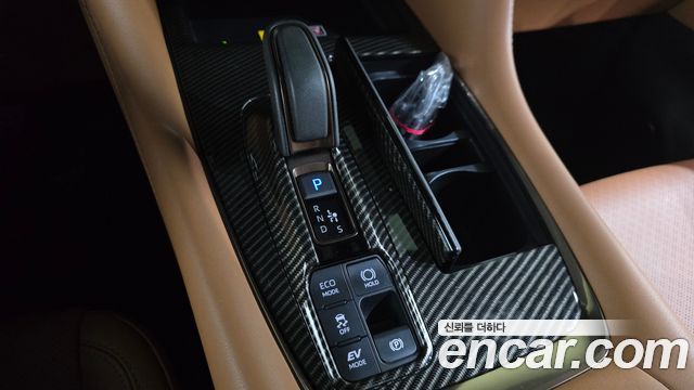 Toyota Alphard 2025 — photo 12