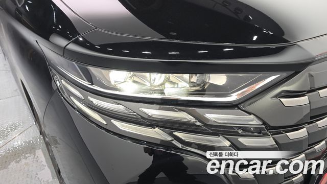 Toyota Alphard 2025 — photo 8