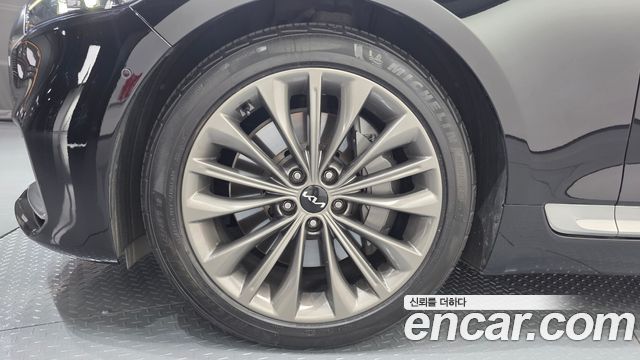Kia K9 2023 — photo 5