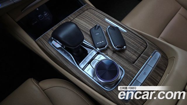 Kia K9 2023 — photo 12