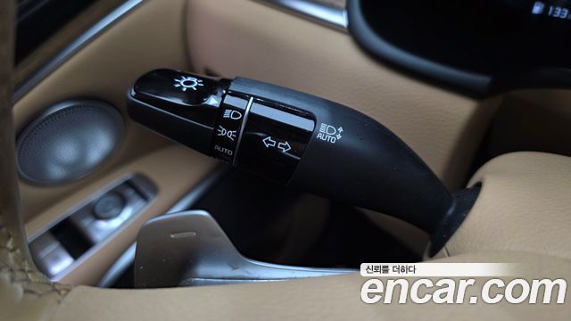 Kia K9 2023 — photo 27