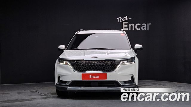 Kia Canival 2021 — photo 3