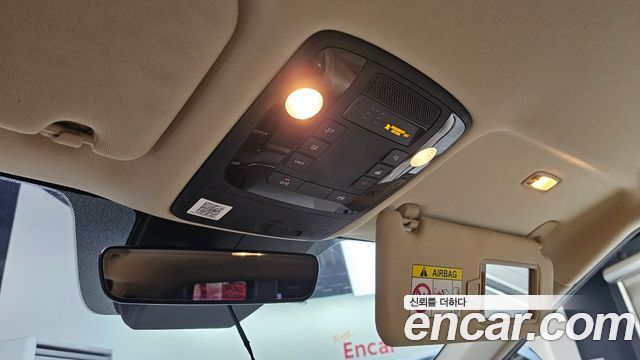 Kia Canival 2021 — photo 29