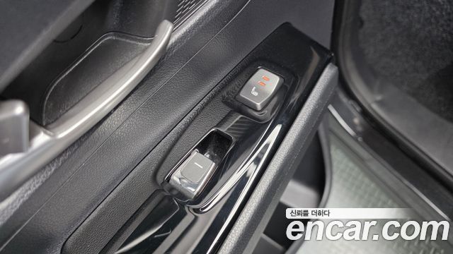 KG Mobility KORANDO 2019 — photo 35