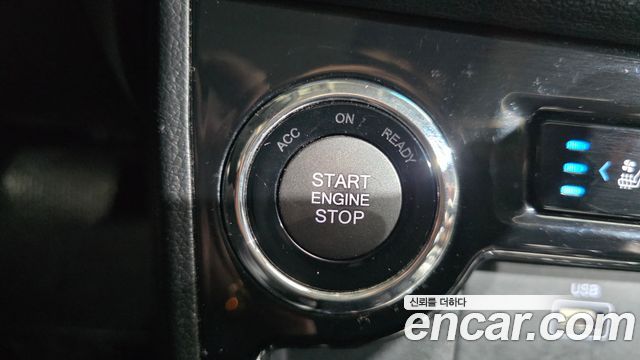 KG Mobility KORANDO 2019 — photo 37