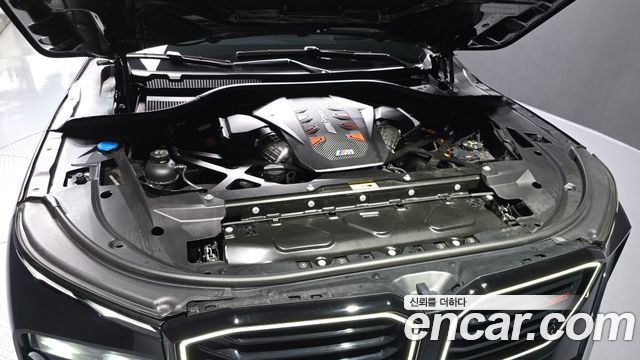 BMW XM 2026 — photo 6