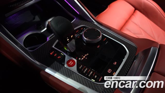 BMW XM 2026 — photo 9