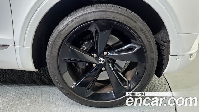 Bentley Bentayga 2018 — photo 5