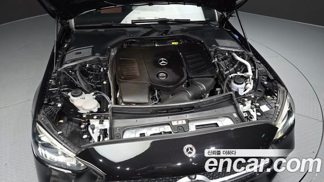 Mercedes-Benz C-Class 2023 — photo 6