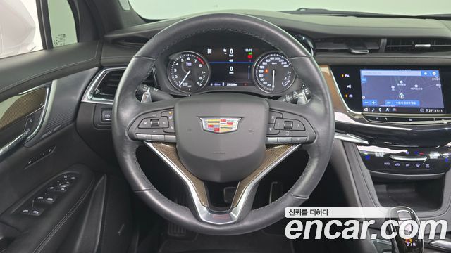 Cadillac XT6 2020 — photo 20