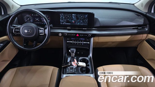 Kia Canival 2021 — photo 7
