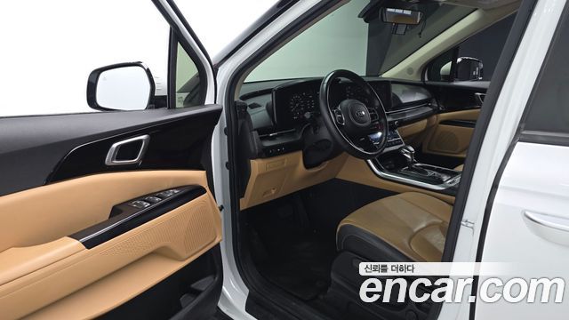 Kia Canival 2021 — photo 10