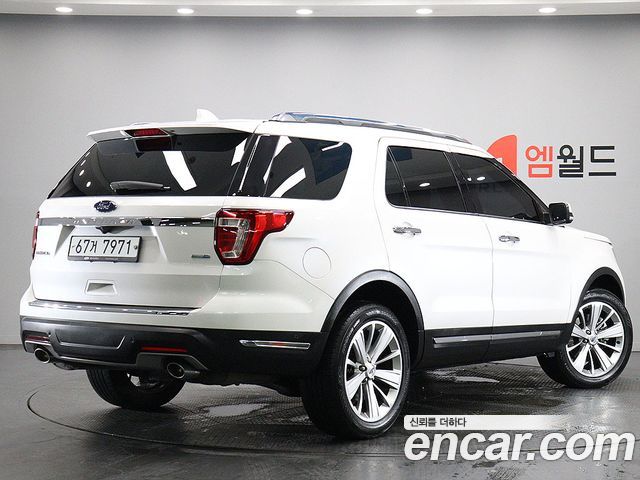 Ford Explorer 2018 — photo 3