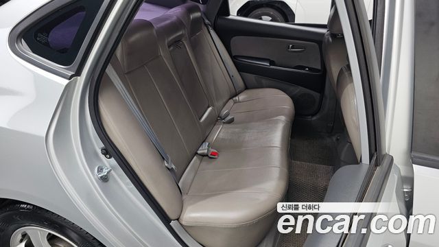 Hyundai AVANTE 2007 — photo 16
