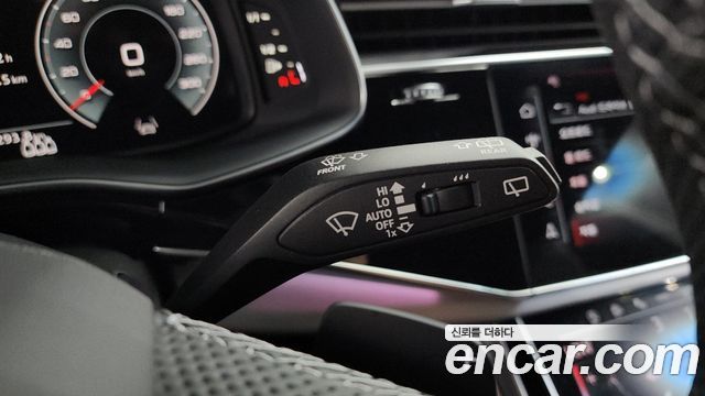 Audi Q8 2026 — photo 28