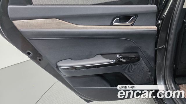 Kia K5 2023 — photo 15