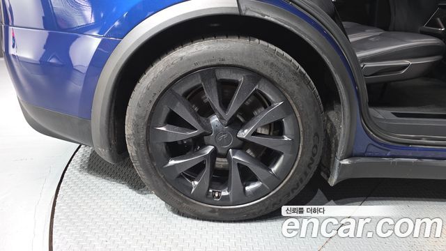 Tesla Model X 2023 — photo 5