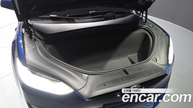 Tesla Model X 2023 — photo 6