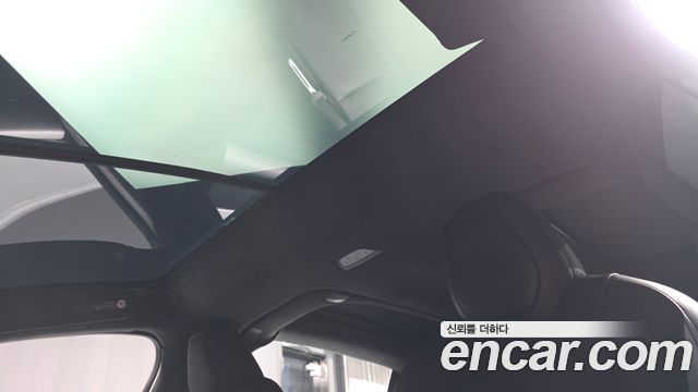 Tesla Model X 2023 — photo 25