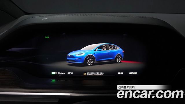 Tesla Model X 2023 — photo 31