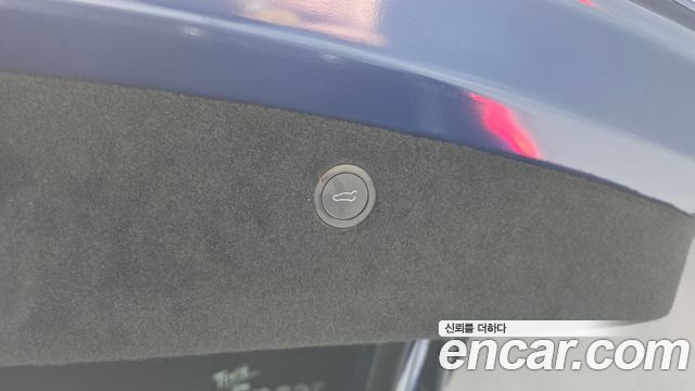 Tesla Model X 2023 — photo 35