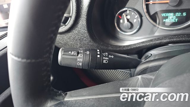 Jeep Wrangler 2015 — photo 23