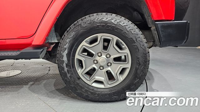 Jeep Wrangler 2015 — photo 7