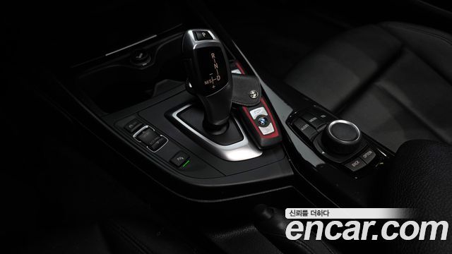BMW 1-Series 2015 — photo 12