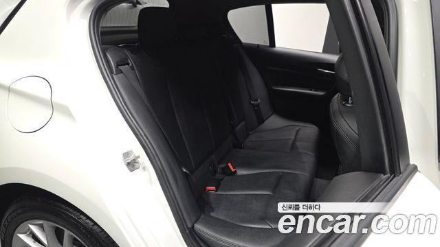 BMW 1-Series 2015 — photo 18