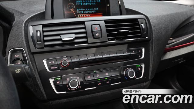 BMW 1-Series 2015 — photo 23