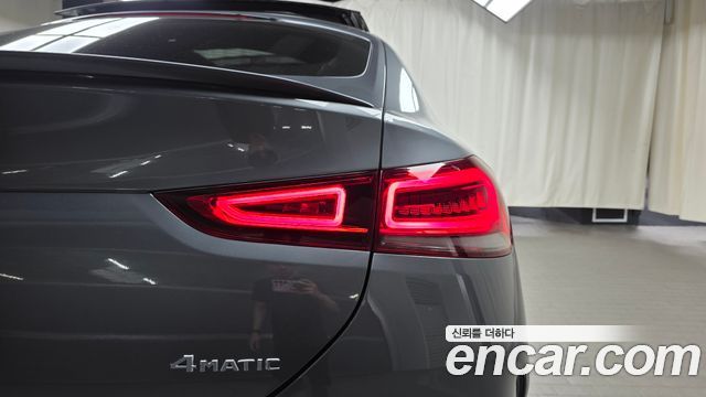 Mercedes-Benz GLE-Class 2023 — photo 9