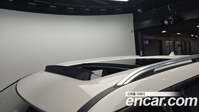 Ford Explorer 2022 — photo 27