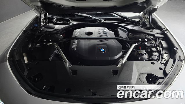 BMW 7-Series 2023 — photo 6