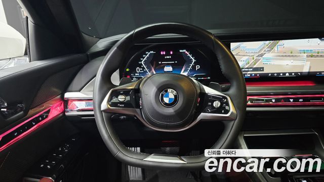 BMW 7-Series 2023 — photo 19