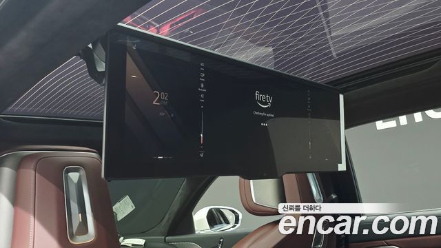 BMW 7-Series 2023 — photo 22