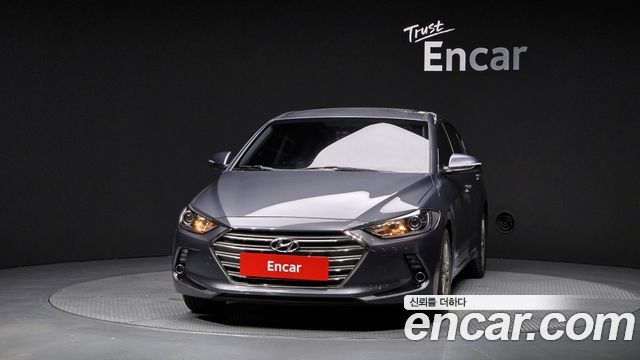 Hyundai AVANTE 2017 — photo 3