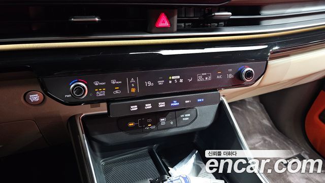 Kia Canival 2026 — photo 28