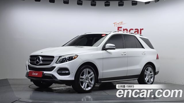 Mercedes-Benz GLE-Class 2018 — photo 1