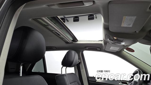 Mercedes-Benz GLE-Class 2018 — photo 26