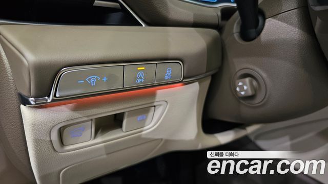 Genesis GV80 2023 — photo 27