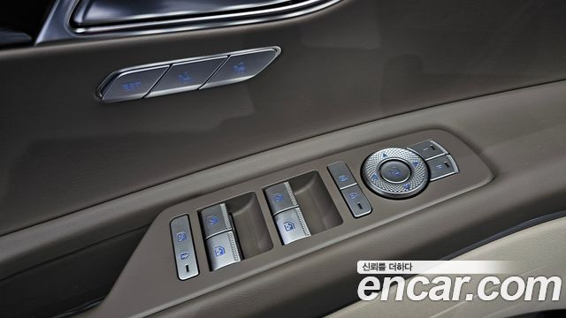 Genesis GV80 2023 — photo 29